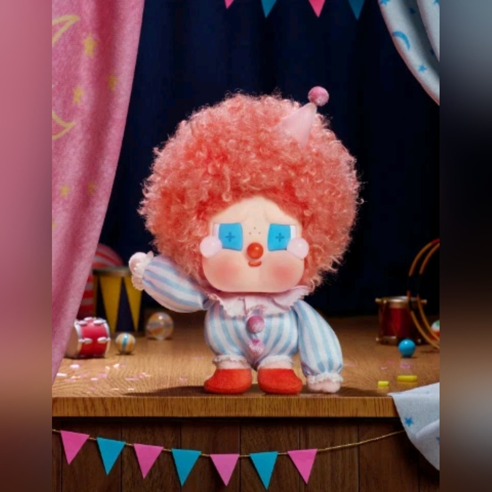 Why So Serious Series "Crybaby" Plush Vinyl Pendant Blister Pack - Picture 3 of 9
